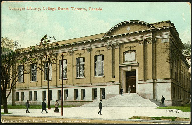 Toronto Public Library, c.1910, TPL Special Collection / Bibliothèque publique de Toronto, c.1910, BPT collection spéciale